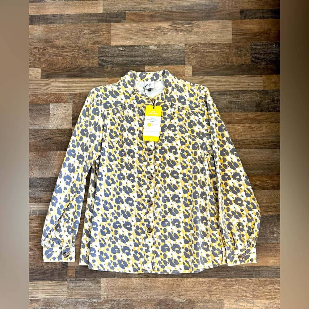 CAbi brand